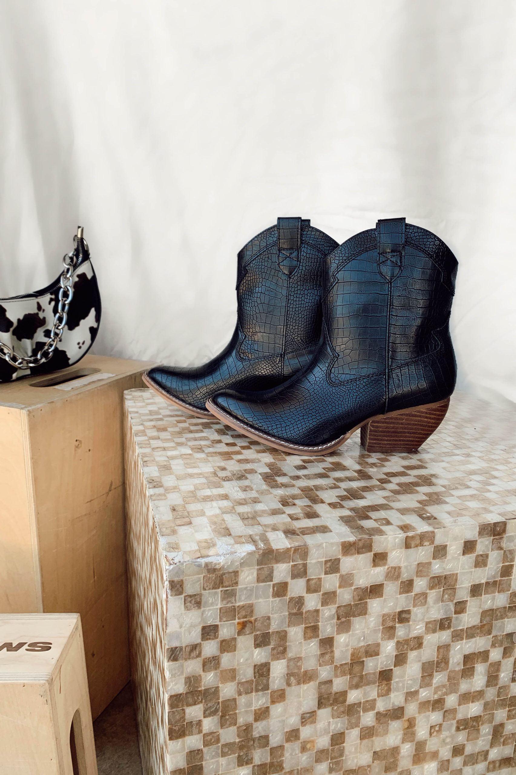 black-croc-short-cowboy-boots.jpg
